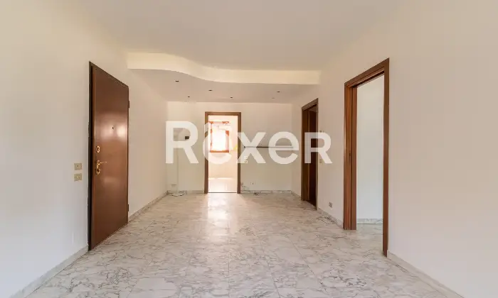 Rexer-Milano-Luminoso-appartamento-da-personalizzare-Altro