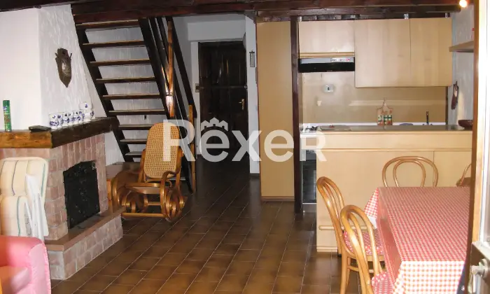 Rexer-Angolo-Terme-Appartamento-in-vendita-in-Localit-Vareno-ad-Angolo-Terme-Altro