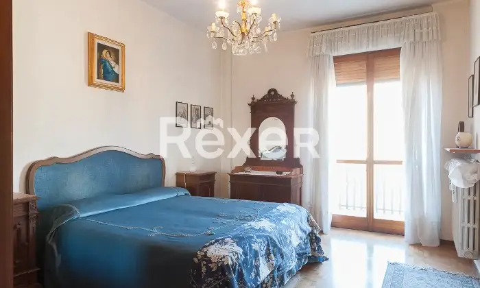 Rexer-Casale-Monferrato-Ampio-appartamento-con-cantina-garage-e-balconi-Altro