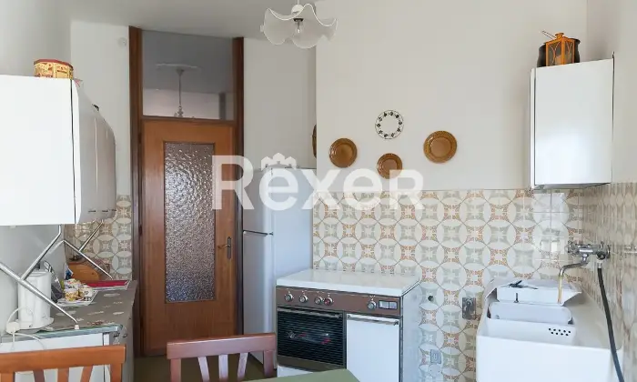 Rexer-Casale-Monferrato-Ampio-appartamento-con-cantina-garage-e-balconi-Altro