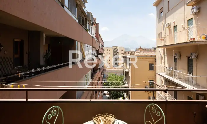 Rexer-Palermo-Ampia-e-prestigiosa-abitazione-in-zona-centrale-a-Palermo-nel-quartiere-Libert-Altro