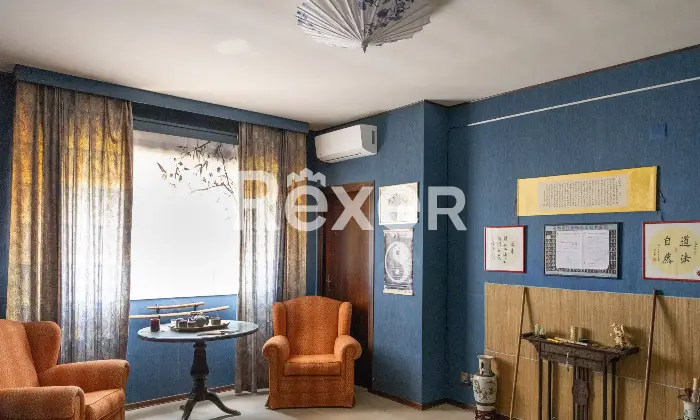 Rexer-Palermo-Ampia-e-prestigiosa-abitazione-in-zona-centrale-a-Palermo-nel-quartiere-Libert-Altro