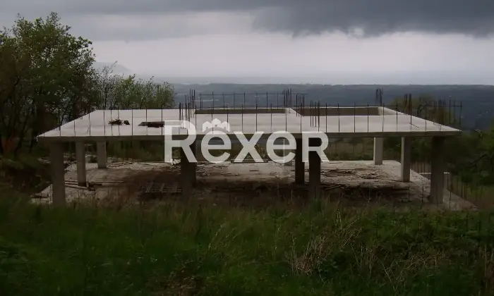 Rexer-Capaccio-Paestum-Rustico-in-costruzione-in-terreno-panoramico-Terrazzo