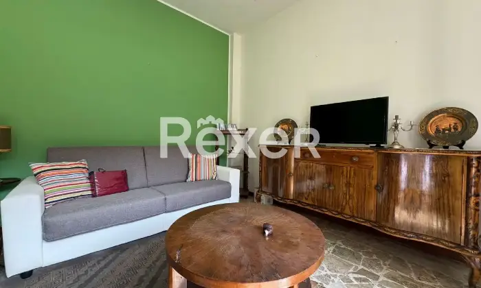 Rexer-Orino-Villa-in-vendita-in-via-Giuseppe-Verdi-ad-Orino-Altro