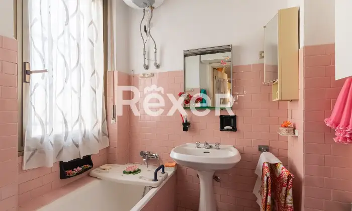 Rexer-Milano-Quattro-locali-oltre-servizi-Altro