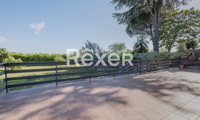 Rexer-Roma-Appartamento-trilocale-a-Roma-Loc-Cesano-Altro