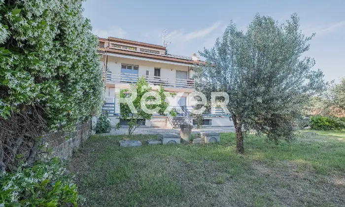 Rexer-Roma-Appartamento-trilocale-a-Roma-Loc-Cesano-Altro