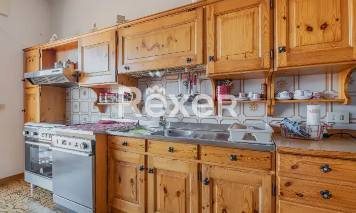 Rexer-Roma-Appartamento-trilocale-a-Roma-Loc-Cesano-Altro