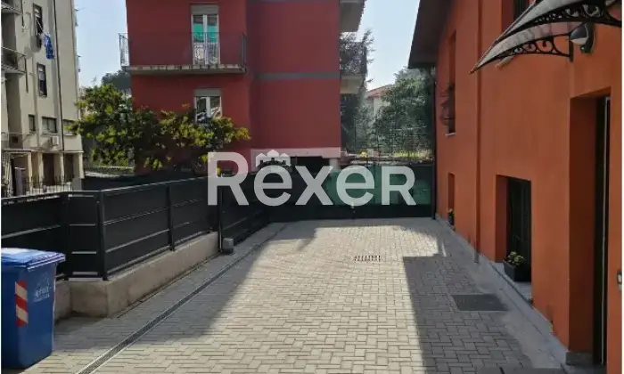 Rexer-Como-Casa-indipendente-in-vendita-in-Via-Bellinzona-a-Como-Altro