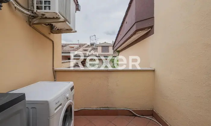 Rexer-Marco-Simone-Villa-a-schiera-con-box-auto-Altro