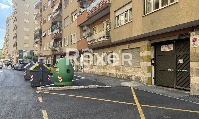 Rexer-Roma-Autorimessa-in-Centro-Ideale-per-Investimento-Altro