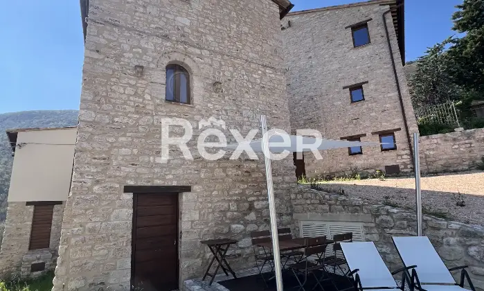 Rexer-Caldarola-Casatorre-medievale-in-vendita-in-Localit-Vestignano-a-Caldarola-Altro