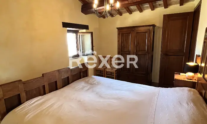 Rexer-Caldarola-Casatorre-medievale-in-vendita-in-Localit-Vestignano-a-Caldarola-Altro
