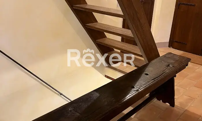 Rexer-Caldarola-Casatorre-medievale-in-vendita-in-Localit-Vestignano-a-Caldarola-Altro