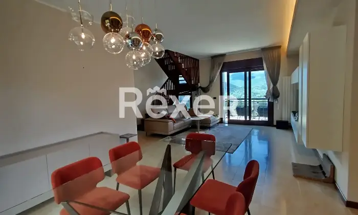 Rexer-LAquila-Elegante-duplex-con-terrazzi-cantina-e-doppi-garage-Altro