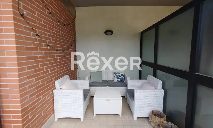 Rexer-LAquila-Elegante-duplex-con-terrazzi-cantina-e-doppi-garage-Altro