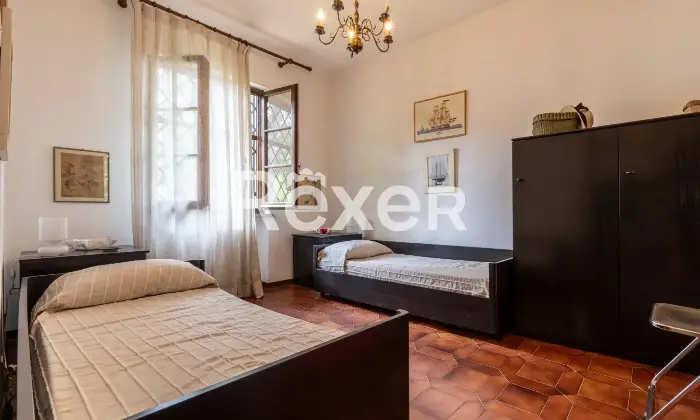 Rexer-Forte-dei-Marmi-Villa-bifamiliare-con-giardino-privato-a-pochi-passi-dal-mare-di-Forte-dei-Marmi-Altro