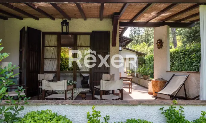 Rexer-Forte-dei-Marmi-Villa-bifamiliare-con-giardino-privato-a-pochi-passi-dal-mare-di-Forte-dei-Marmi-Altro