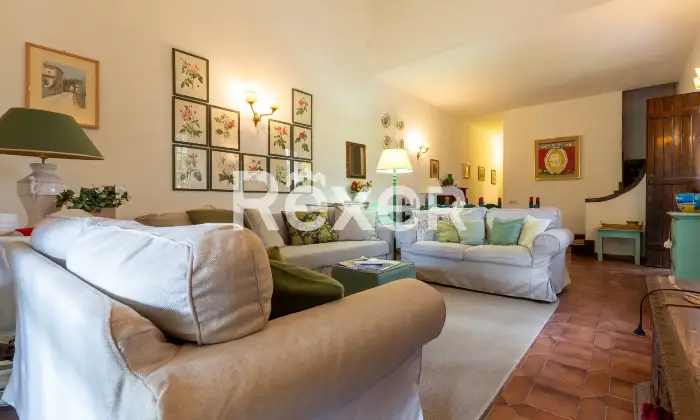 Rexer-Forte-dei-Marmi-Villa-bifamiliare-con-giardino-privato-a-pochi-passi-dal-mare-di-Forte-dei-Marmi-Altro