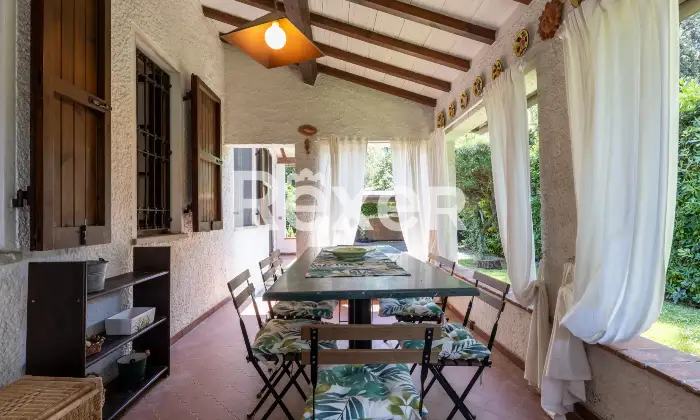 Rexer-Forte-dei-Marmi-Villa-bifamiliare-con-giardino-privato-a-pochi-passi-dal-mare-di-Forte-dei-Marmi-Altro