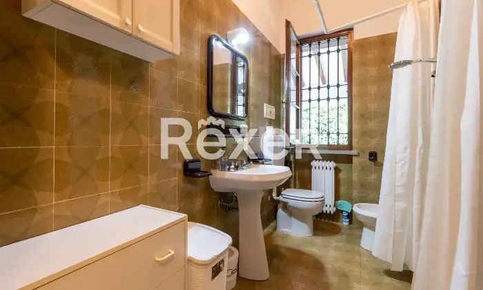 Rexer-Forte-dei-Marmi-Villa-bifamiliare-con-giardino-privato-a-pochi-passi-dal-mare-di-Forte-dei-Marmi-Altro
