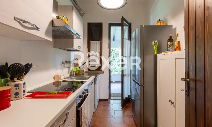 Rexer-Forte-dei-Marmi-Villa-bifamiliare-con-giardino-privato-a-pochi-passi-dal-mare-di-Forte-dei-Marmi-Altro