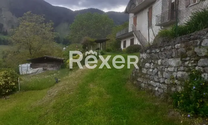 Rexer-Lozio-Appartamento-su-due-livelli-in-vendita-in-Via-Armando-Diaz-a-Lozio-Sommico-Altro