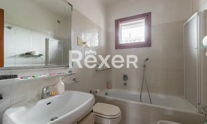 Rexer-Milano-BILOCALE-CON-CANTINA-VIA-FERNANDO-SANTI-Altro