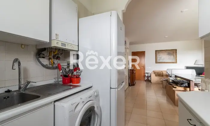 Rexer-Milano-BILOCALE-CON-CANTINA-VIA-FERNANDO-SANTI-Altro