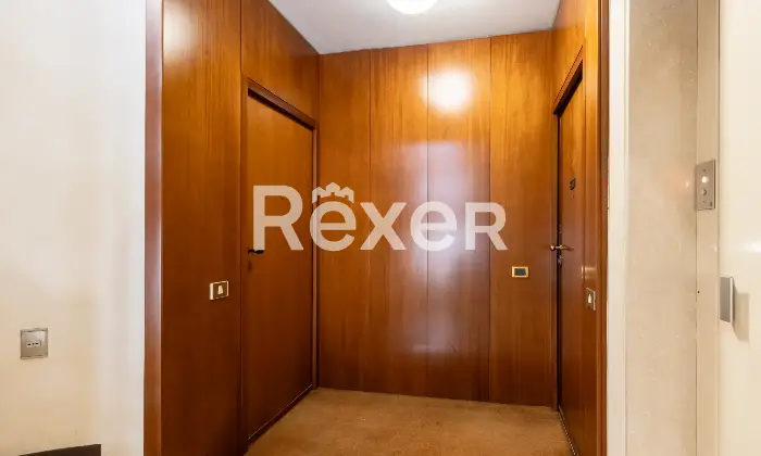 Rexer-Milano-BILOCALE-CON-CANTINA-VIA-FERNANDO-SANTI-Altro
