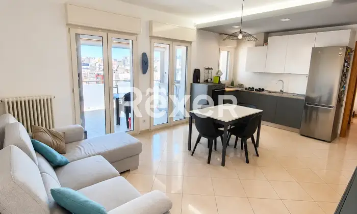 Rexer-Matera-Appartamento-con-ampio-terrazzo-e-splendida-vista-al-penultimo-piano-Altro
