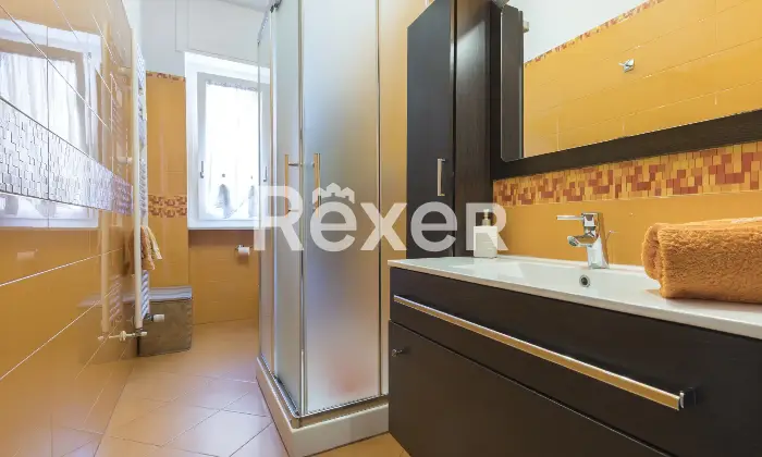 Rexer-Torino-Quadrilocale-ristrutturato-Altro