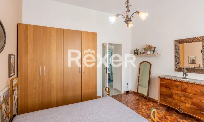 Rexer-Napoli-NAPOLI-VIA-MARIGLIANO-Soluzione-indipendente-con-giardino-e-possibilit-di-ampliamento-Altro
