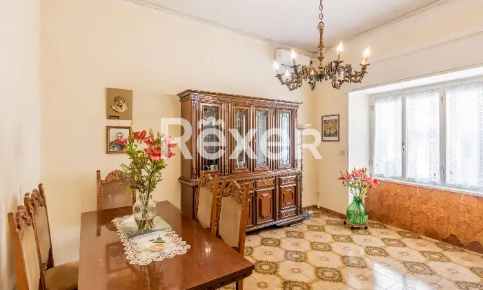 Rexer-Napoli-NAPOLI-VIA-MARIGLIANO-Soluzione-indipendente-con-giardino-e-possibilit-di-ampliamento-Altro