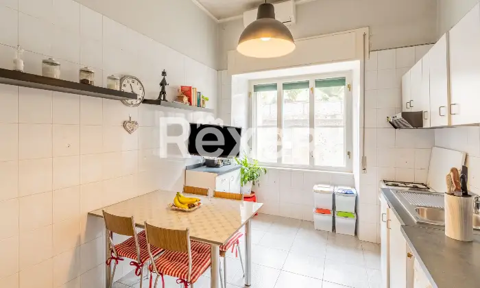 Rexer-Napoli-NAPOLI-VIA-MARIGLIANO-Soluzione-indipendente-con-giardino-e-possibilit-di-ampliamento-Altro