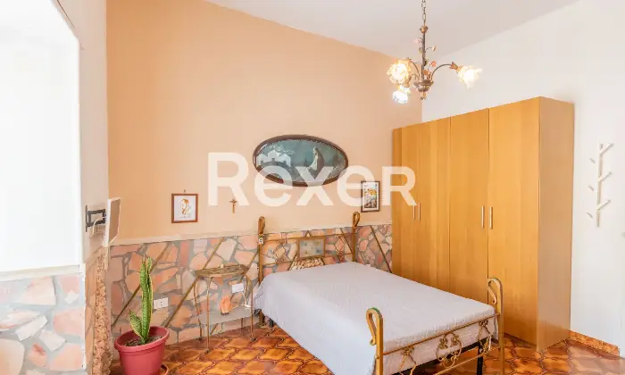 Rexer-Napoli-NAPOLI-VIA-MARIGLIANO-Soluzione-indipendente-con-giardino-e-possibilit-di-ampliamento-Altro
