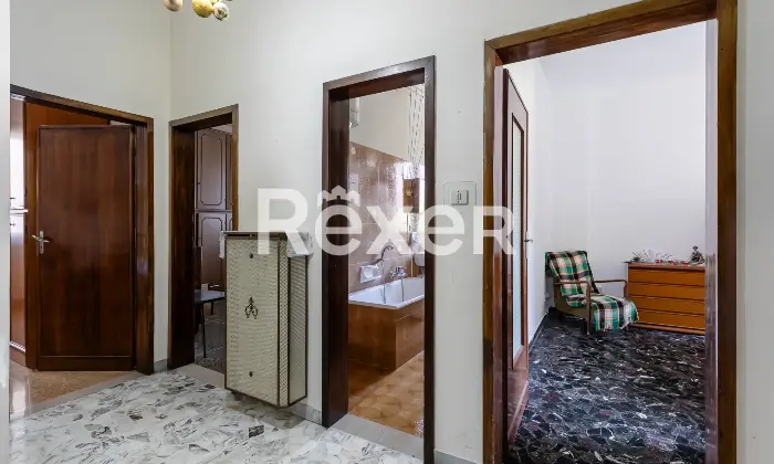 Rexer-Bologna-Bologna-Barca-appartamento-con-balcone-e-cantina-Altro