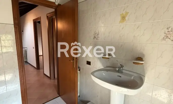 Rexer-Rancio-Valcuvia-Vivere-la-tranquillit-ampio-duplex-con-mansarda-giardino-esclusivo-e-doppi-servizi-Altro