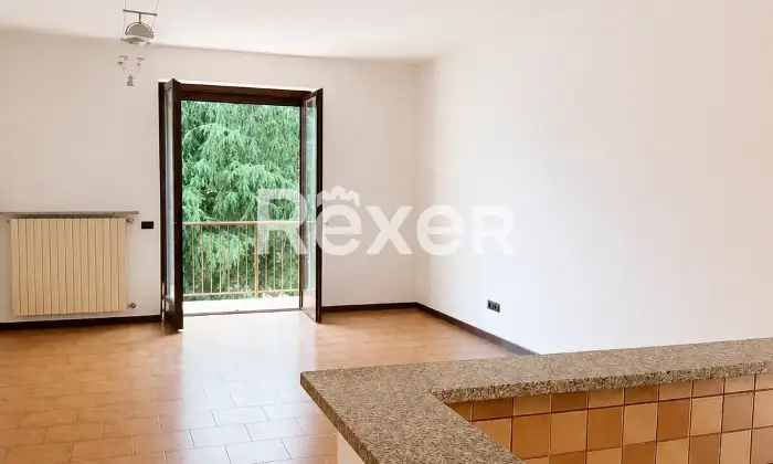 Rexer-Rancio-Valcuvia-Vivere-la-tranquillit-ampio-duplex-con-mansarda-giardino-esclusivo-e-doppi-servizi-Altro