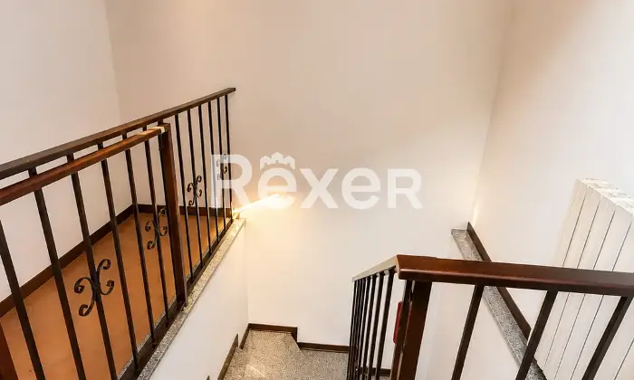 Rexer-Rancio-Valcuvia-Vivere-la-tranquillit-ampio-duplex-con-mansarda-giardino-esclusivo-e-doppi-servizi-Altro
