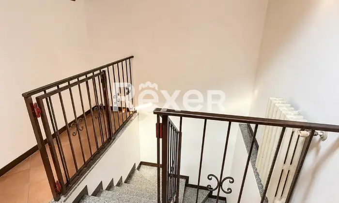 Rexer-Rancio-Valcuvia-Vivere-la-tranquillit-ampio-duplex-con-mansarda-giardino-esclusivo-e-doppi-servizi-Altro