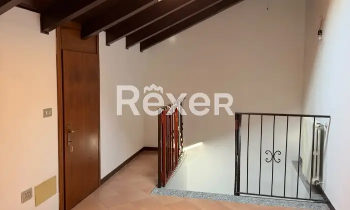 Rexer-Rancio-Valcuvia-Vivere-la-tranquillit-ampio-duplex-con-mansarda-giardino-esclusivo-e-doppi-servizi-Altro