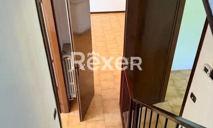 Rexer-Rancio-Valcuvia-Vivere-la-tranquillit-ampio-duplex-con-mansarda-giardino-esclusivo-e-doppi-servizi-Altro
