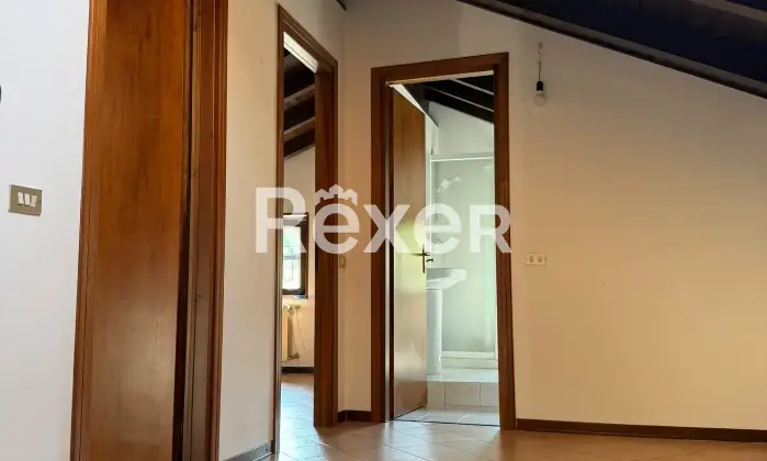 Rexer-Rancio-Valcuvia-Vivere-la-tranquillit-ampio-duplex-con-mansarda-giardino-esclusivo-e-doppi-servizi-Altro