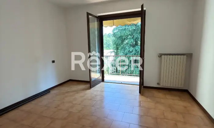 Rexer-Rancio-Valcuvia-Vivere-la-tranquillit-ampio-duplex-con-mansarda-giardino-esclusivo-e-doppi-servizi-Altro