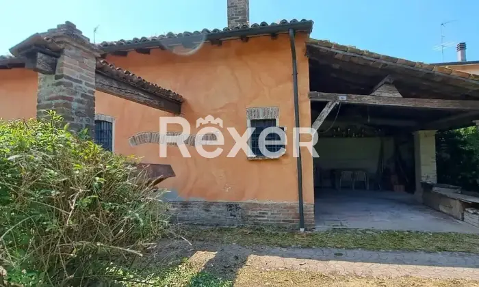 Rexer-San-Giovanni-in-Croce-Villa-unifamiliare-in-vendita-in-Via-Ruggeri-a-San-Giovanni-in-Croce-Altro