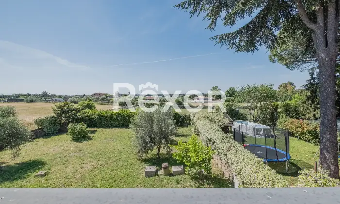 Rexer-Roma-Appartamento-bilocale-a-Roma-Loc-Cesano-Altro
