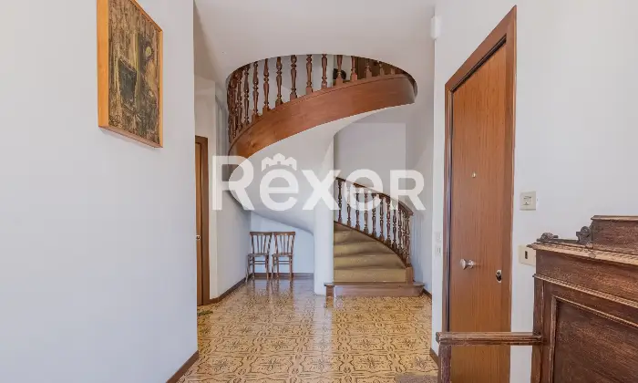 Rexer-Roma-Appartamento-bilocale-a-Roma-Loc-Cesano-Altro