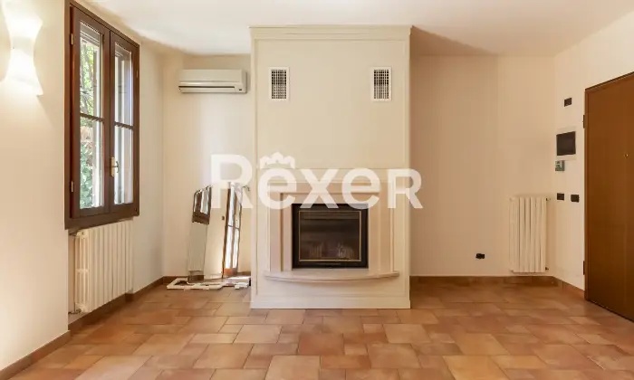 Rexer-BettolaZeloforamagno-QUADRILOCALE-CON-GIARDINO-E-BOX-DOPPIO-Altro