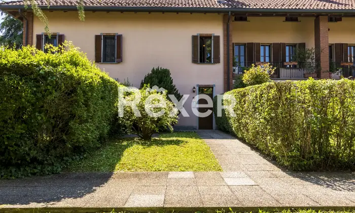 Rexer-BettolaZeloforamagno-QUADRILOCALE-CON-GIARDINO-E-BOX-DOPPIO-Altro